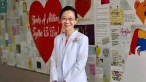 Caring for her dying father at 17 shaped how this veteran nurse cares for breast cancer patients today